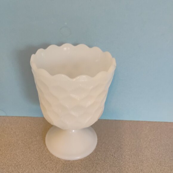 EO Brody Quilted Design Milk Glass Planter Vintage - Picture 3 of 3